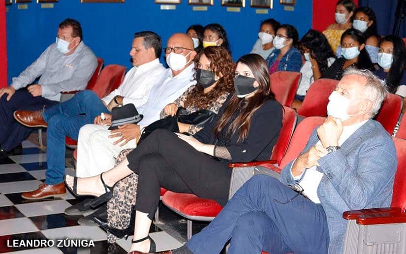 CINE 2